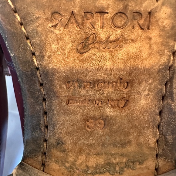 Women’s Sartori burgundy loafer. Size 39 - Picture 9 of 10